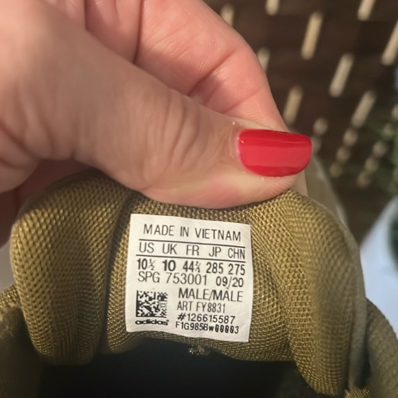 Men’s Adidas Army Green Shoes Size 10.5 Causal 3 Stripe Black Canvas Fashion - Picture 11 of 11